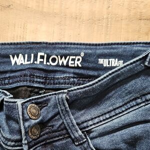 Wallflower Dark Blue Jeggings